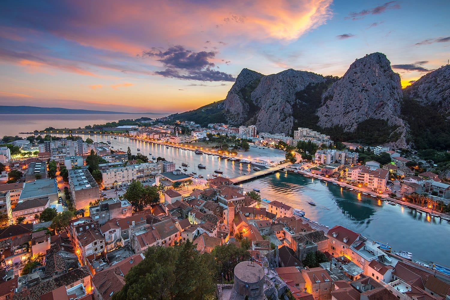 Sandy Beach Apartment Omiš Dış mekan fotoğraf
