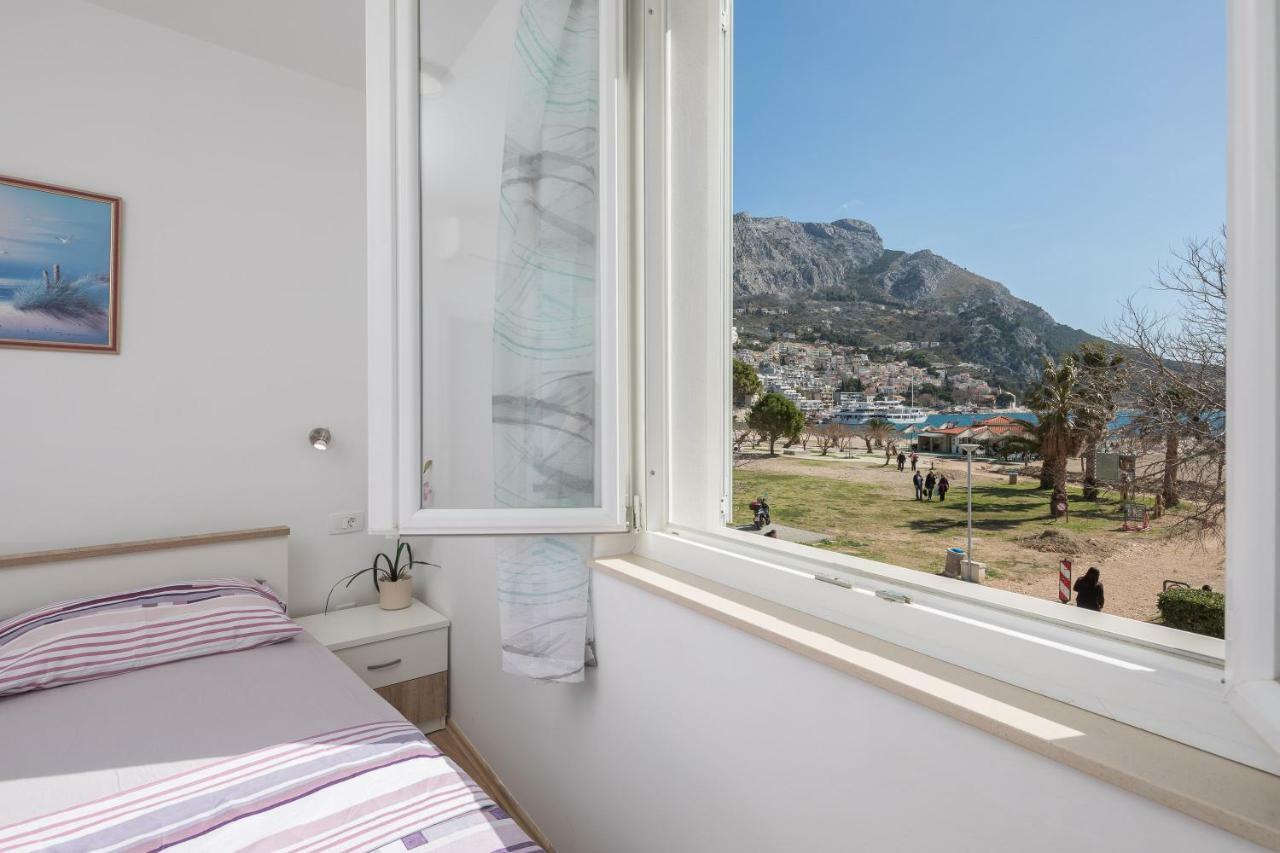 Sandy Beach Apartment Omiš Dış mekan fotoğraf