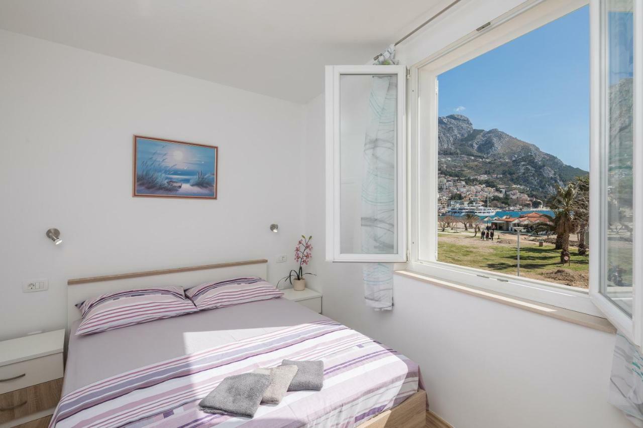 Sandy Beach Apartment Omiš Dış mekan fotoğraf
