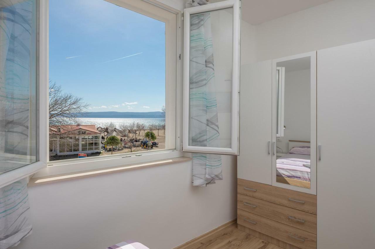 Sandy Beach Apartment Omiš Dış mekan fotoğraf